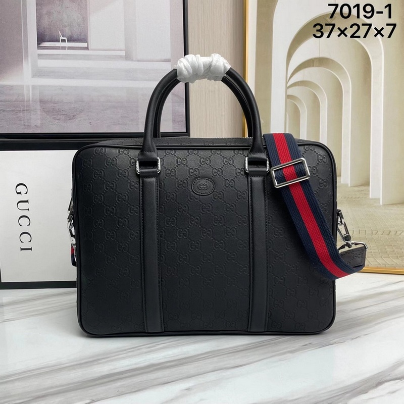 Gucci Handbags 37